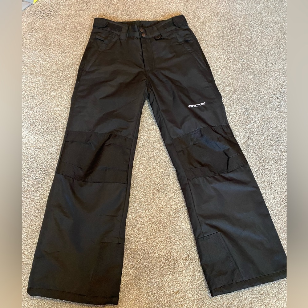 Arctix Boys snow/ski pants in size L. Color is black.